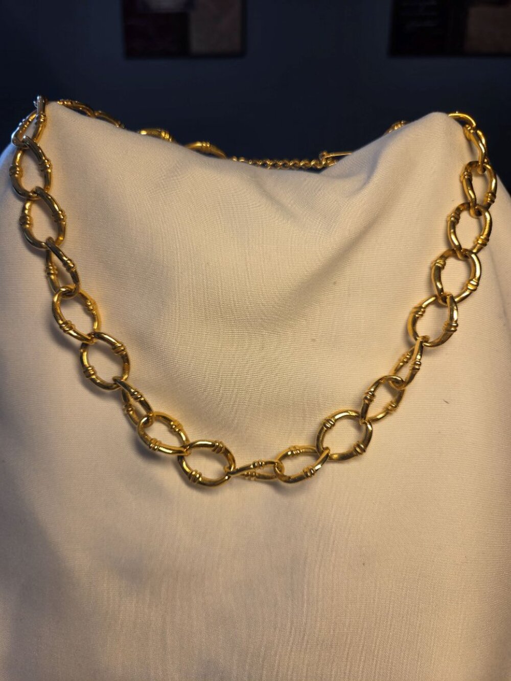 Necklace - Picture 2 of 2